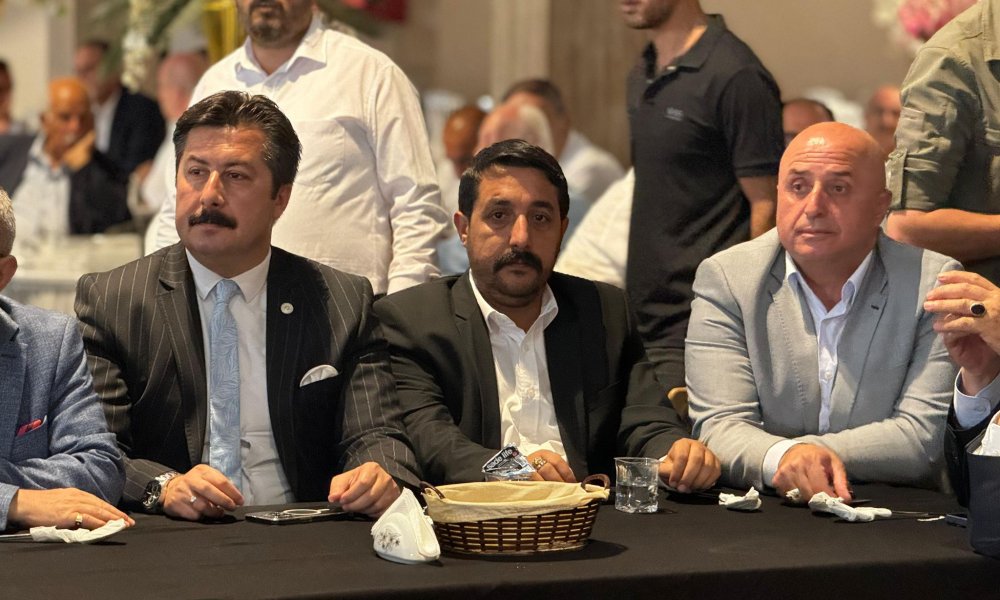 BAŞKAN ERCAN ÖZEL İKİ AİLENİN BARIŞI İÇİN BİTLİS’E GİTTİ